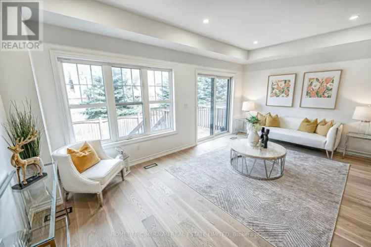 Modern 2-Storey Freehold Townhome 3 Bedrooms Finished Basement