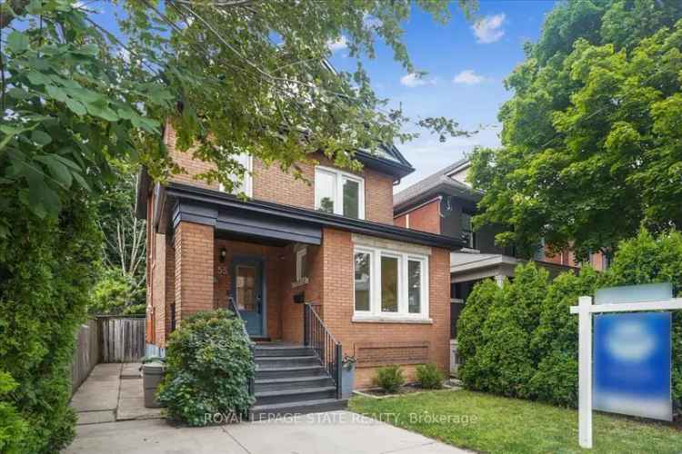 House For Sale in Hamilton, Ontario