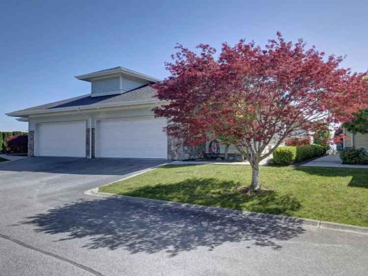 Spacious West Sechelt Townhome 2966 sq ft 3 Beds 3 Baths Ocean Views