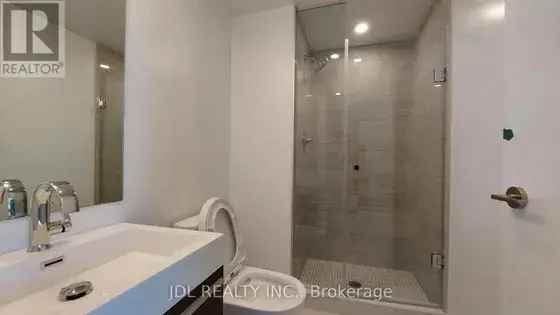 2 Room 642m² Corner Unit Condo at Yonge Eglinton Toronto