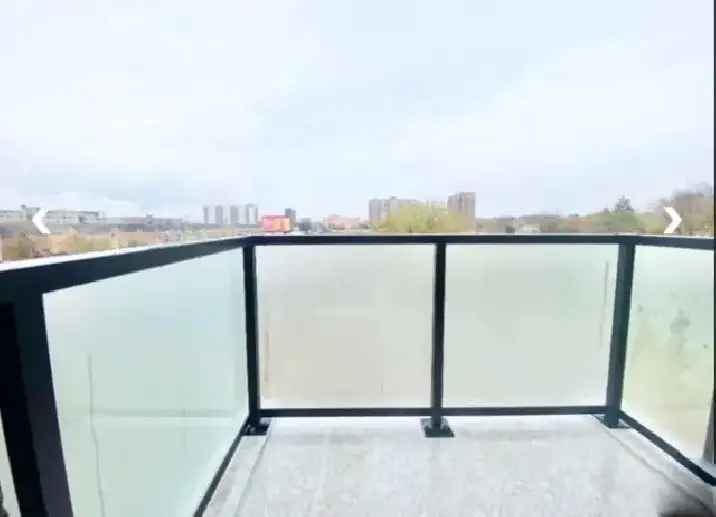 3 bedroom Townhome 2791 Eglinton Ave E Scarborough