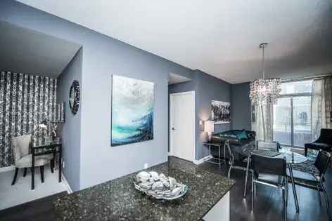 1 room apartment of 60 m² in Toronto