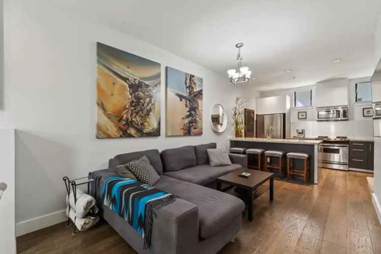 Fairview VW Townhouse for Sale in Boxwood Green