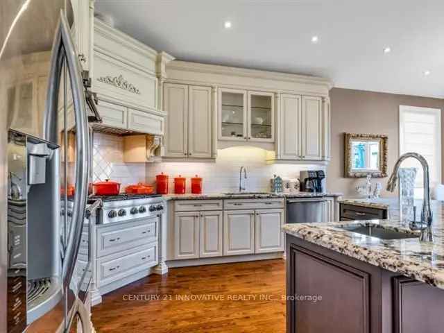 House For Sale in Pickering, Ontario