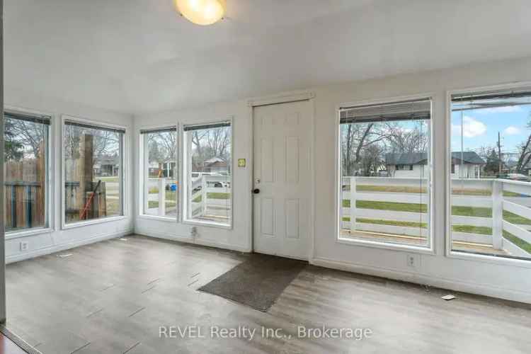 2 Bed + Loft Home Near Lake Erie Beaches Handyman Special