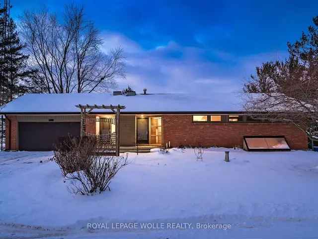 House For Sale in 44, Sunset Drive, Woolwich, Ontario