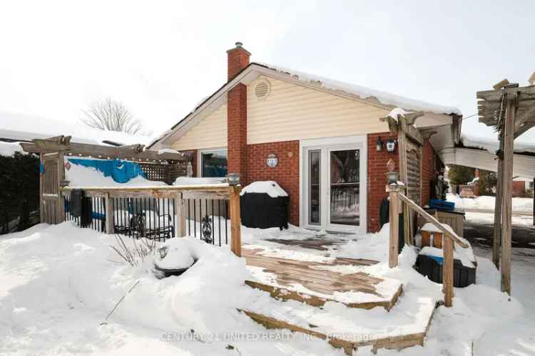 4 Bedroom Raised Bungalow on Trent Canal Waterfront