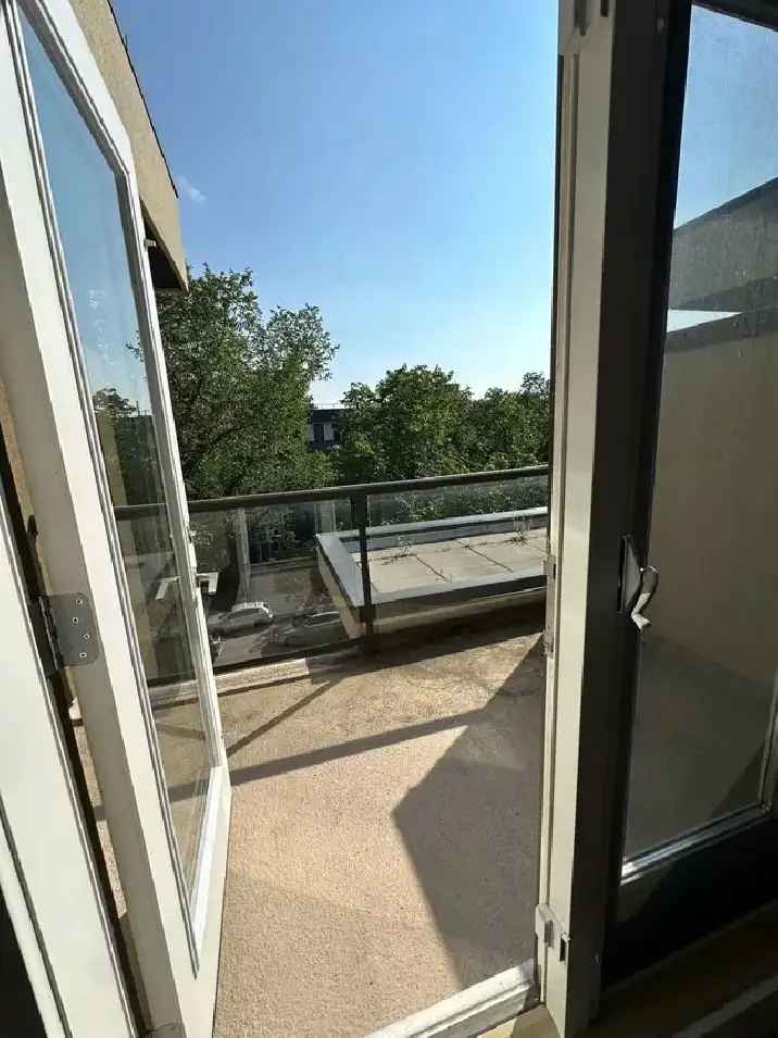 Pet friendly Penthouse in Belgravia!