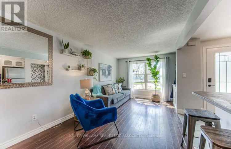 Spacious 4-Level Backsplit in Lakeshore North Family Friendly Home