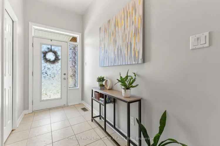 Beautiful 3 Bedroom Townhome Near Schools and Parks