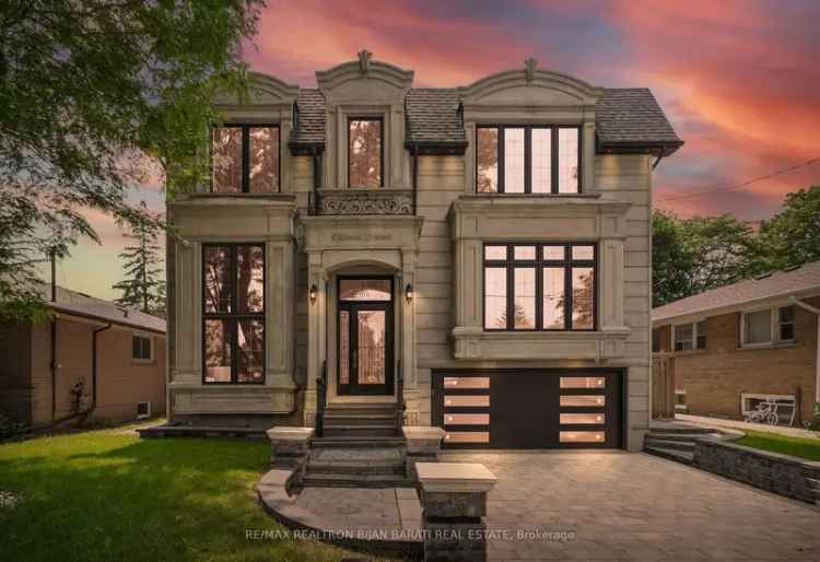 House For Sale in Toronto, Ontario