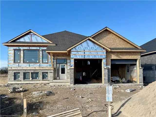 1639 Sqft 3 2 Bedroom Home in Port Elgin