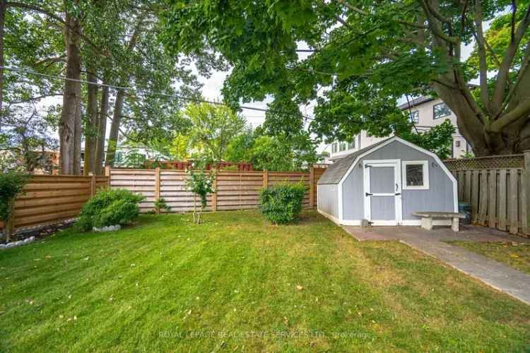 Charming 2-Bedroom Bungalow in Port Credit