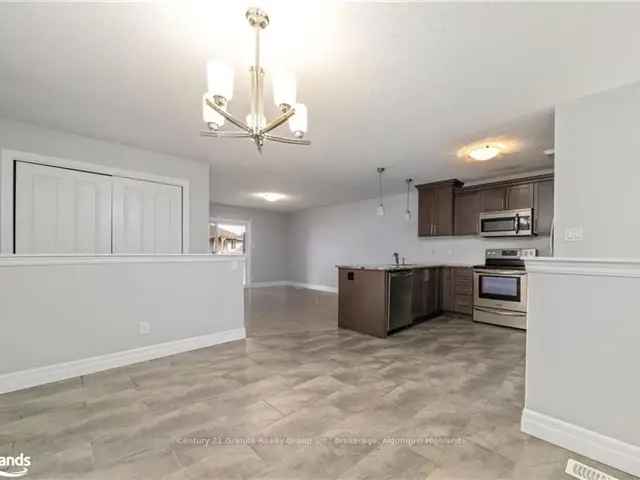 Spacious Raised Bungalow Near Trenton and Brighton