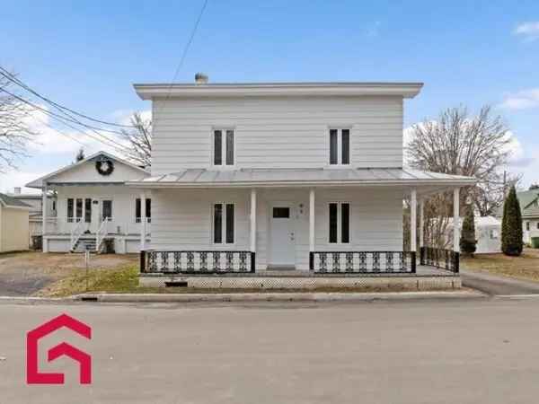 4 Bedroom 2-Storey House for Sale Lanaudiere