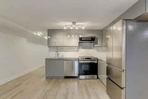 5 rooms house of 113 m² in Toronto