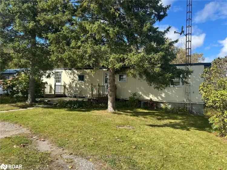 House For Sale in Kawartha Lakes, Ontario