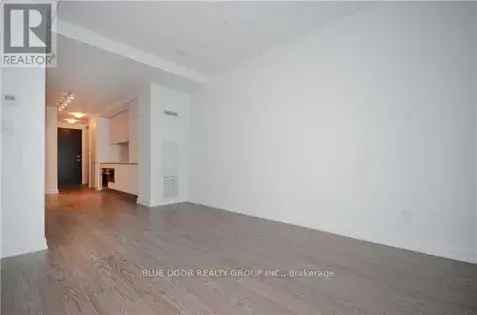 1 room apartment of 77 m² in Toronto