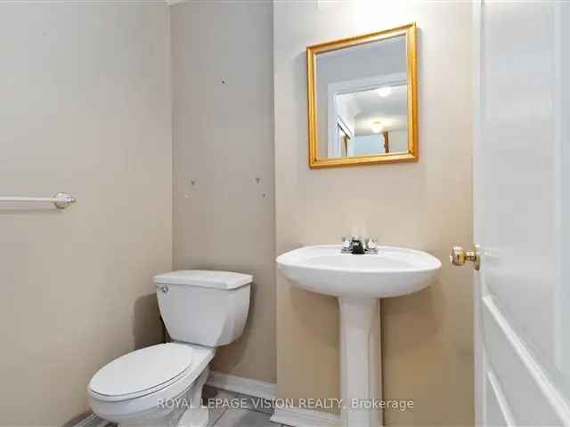 3 Bedroom 3 Bath Freehold Townhouse in Orchard