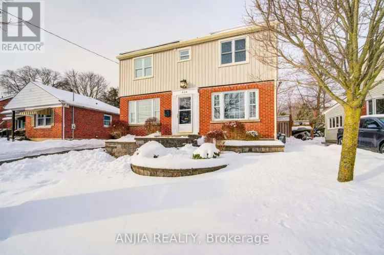 Spacious Family Home with Updated Kitchen and Backyard Oasis