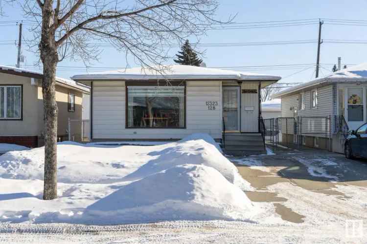 Sherbrooke Bungalow 4 Bed 2 Bath 2 Kitchen Family Home