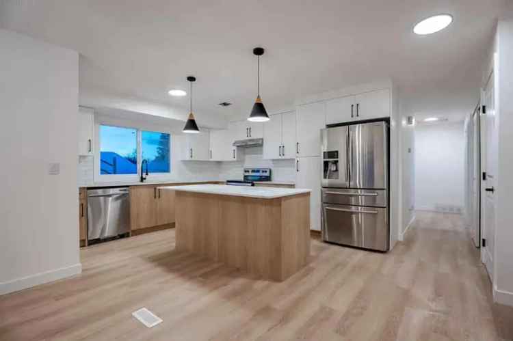 House For Rent in Calgary, Alberta