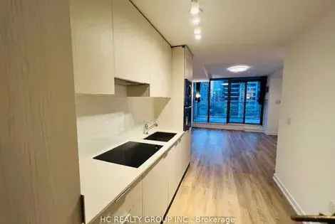 1 Room 46 m² Apartment in Toronto Near Queen's Park