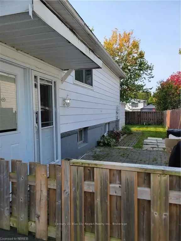 House For Sale in null, Ontario