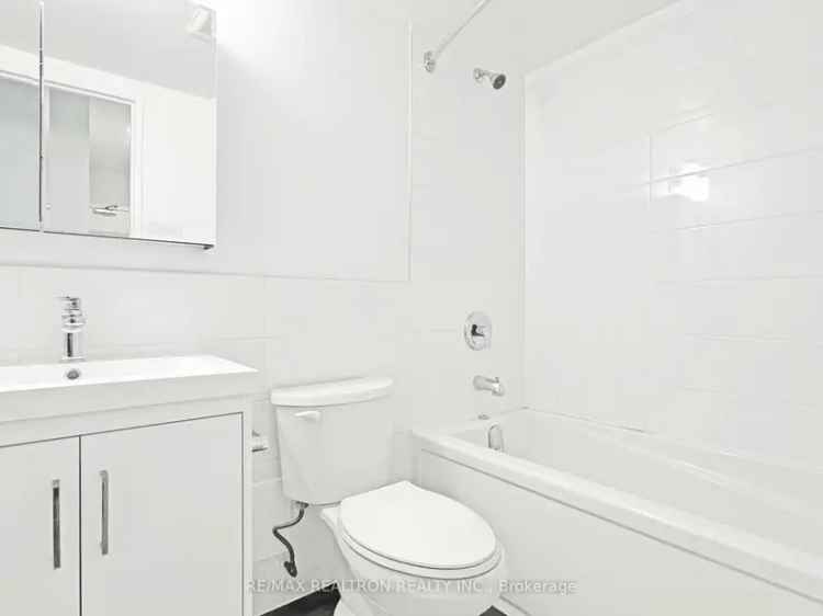 Rent Studio Apartment in Heart of the City with Exceptional Amenities