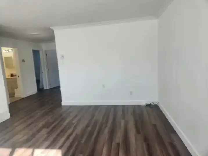 5 12 Duplex for Rent in Lasalle