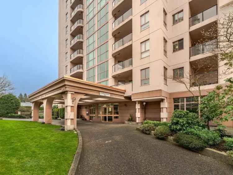 Condo For Sale in New Westminster, British Columbia