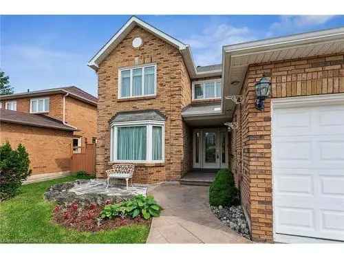 House For Sale In Wedgewood Creek, Oakville, Ontario