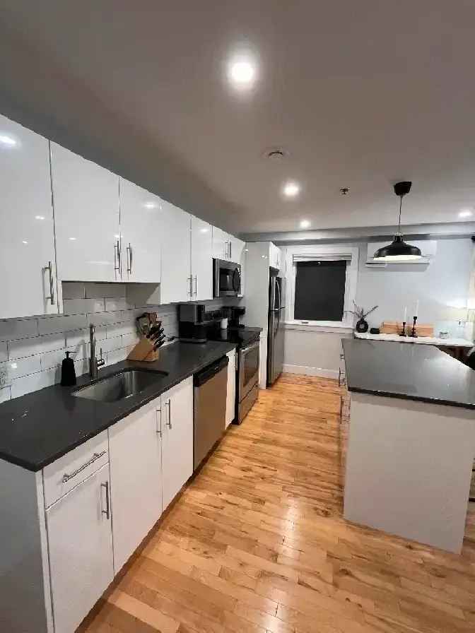 2 BED 1 BATH Townhouse in South End Halifax