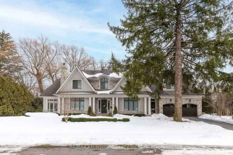 Buy House in Southeast Oakville with Luxury Features and Backyard Oasis