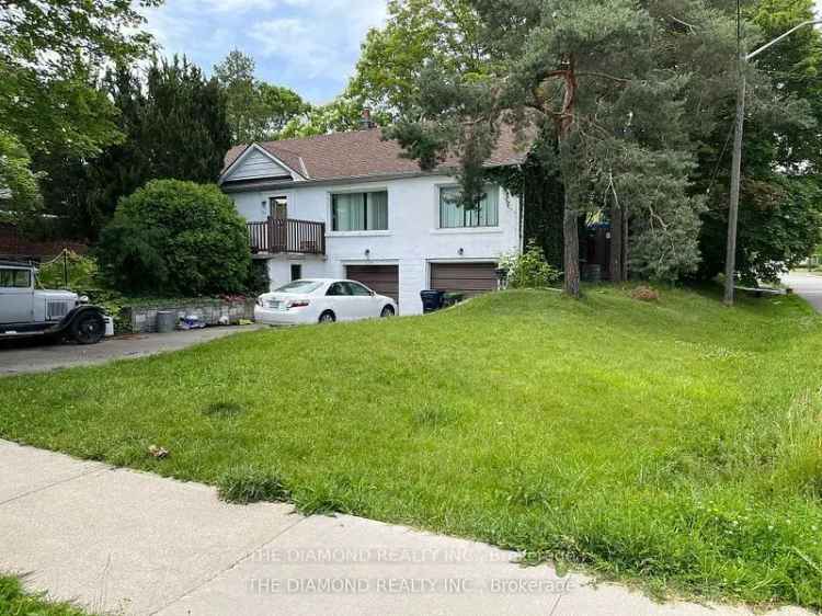 House For Sale in Toronto, Ontario