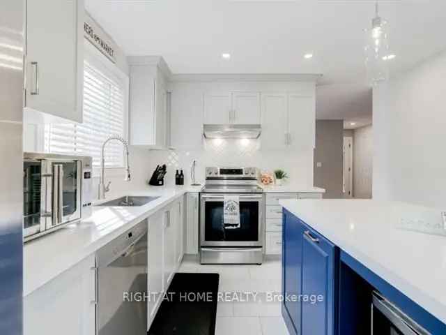 3 1 Bedroom Bungalow in Holly Barrie Modern Kitchen Finished Basement