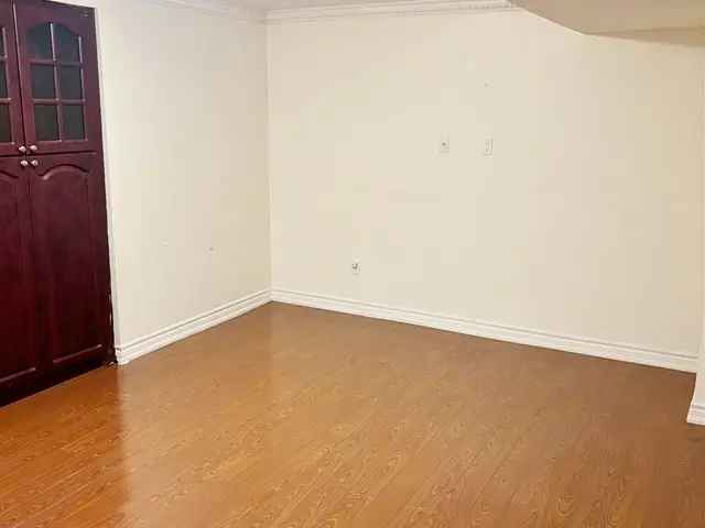 Spacious 2-Bedroom Basement Apartment - All Inclusive