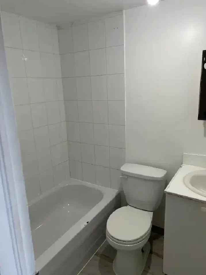 Studio Apartment for Rent Cote des Neiges