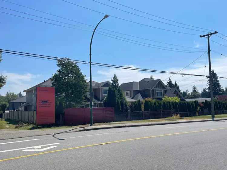 A $2,099,000.00 1/2 Duplex with 5 bedrooms in Coquitlam West, Coquitlam