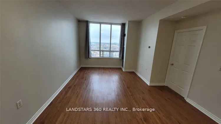 Luxury 1+Den Condo in Monarch Building With Unobstructed Views