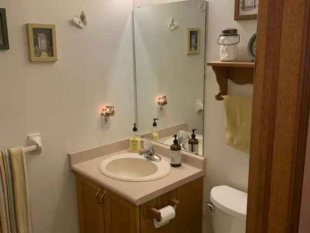 House For Sale in Glencoe, Ontario