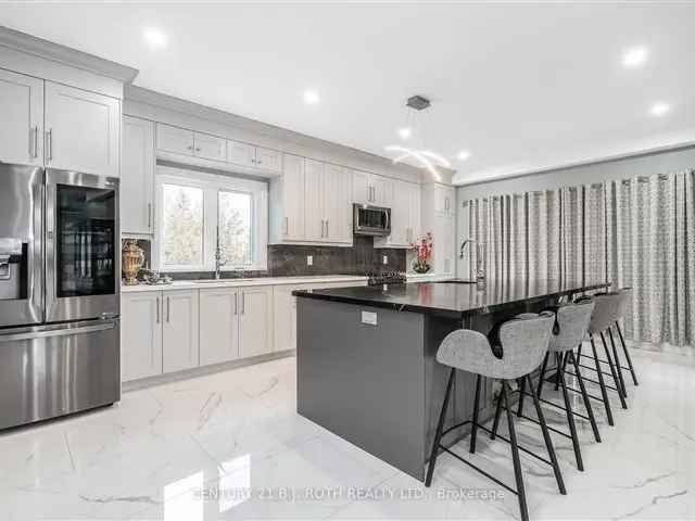 Luxury Victoria Harbour Rental 3 Bed 4 Bath Home