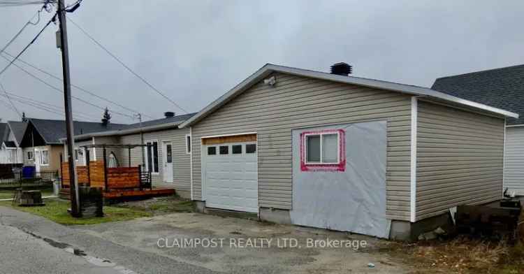 House For Sale in null, Ontario