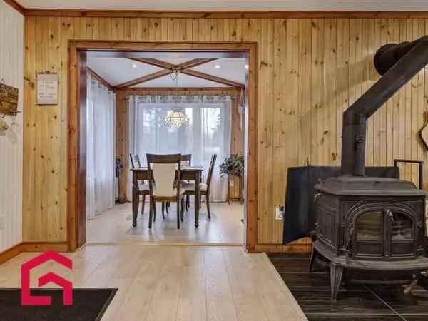 2+ Storey Waterfront Home for Sale Lanaudiere