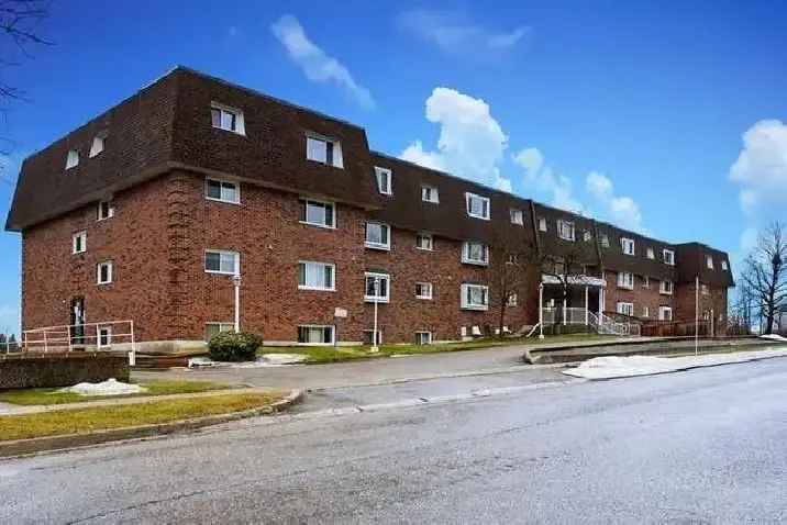 Most Affordable 1 Bedroom Condo in Brockville For Sale!