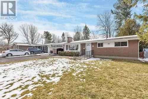 3-Bedroom Bungalow Crystal Bay Ottawa - Park Views