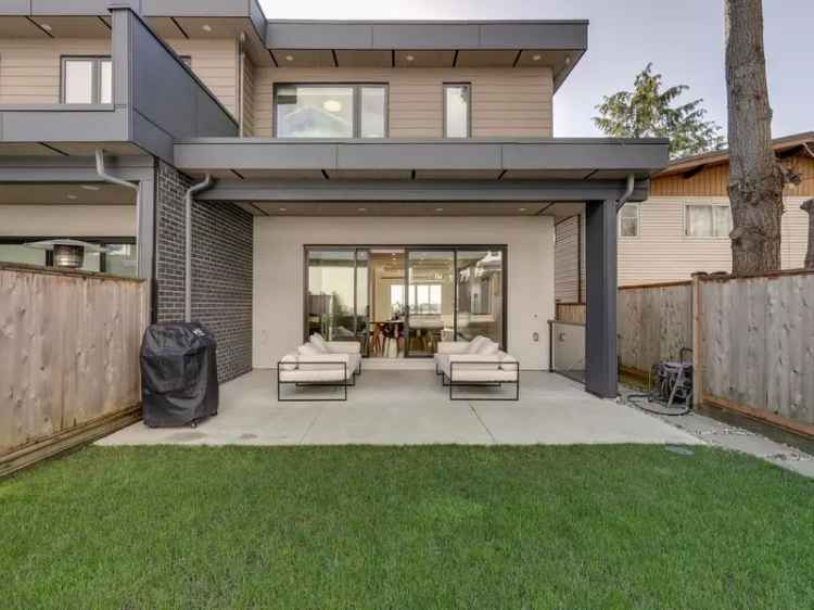 House For Sale in North Vancouver, British Columbia