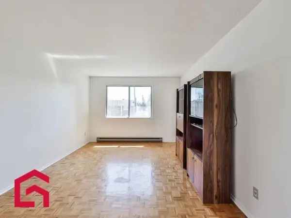 Bungalow Semi-detached for sale in Terrebonne