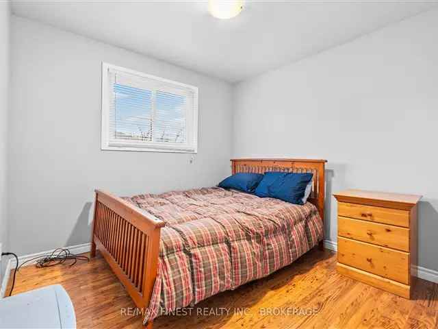 House For Sale in Kingston, Ontario