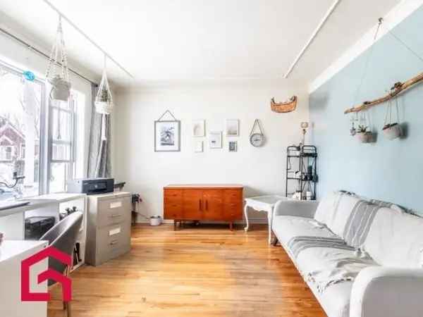 Bungalow for Sale Near Saint-Jerome